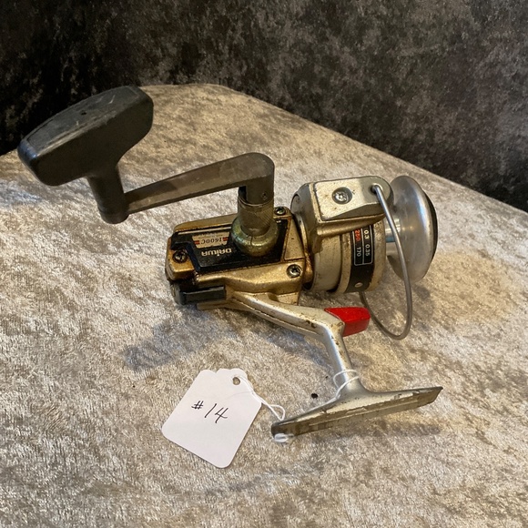 Vintage Daiwa 1600C Spinning Reel, Made in Japan - Picture 2 of 3